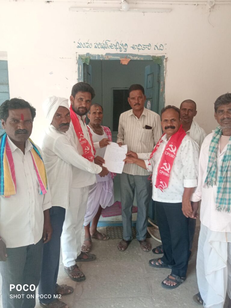 గ్రామీణ ఉపాధి హామీ చట్టాన్ని యధావిధిగా కొనసాగించాలి