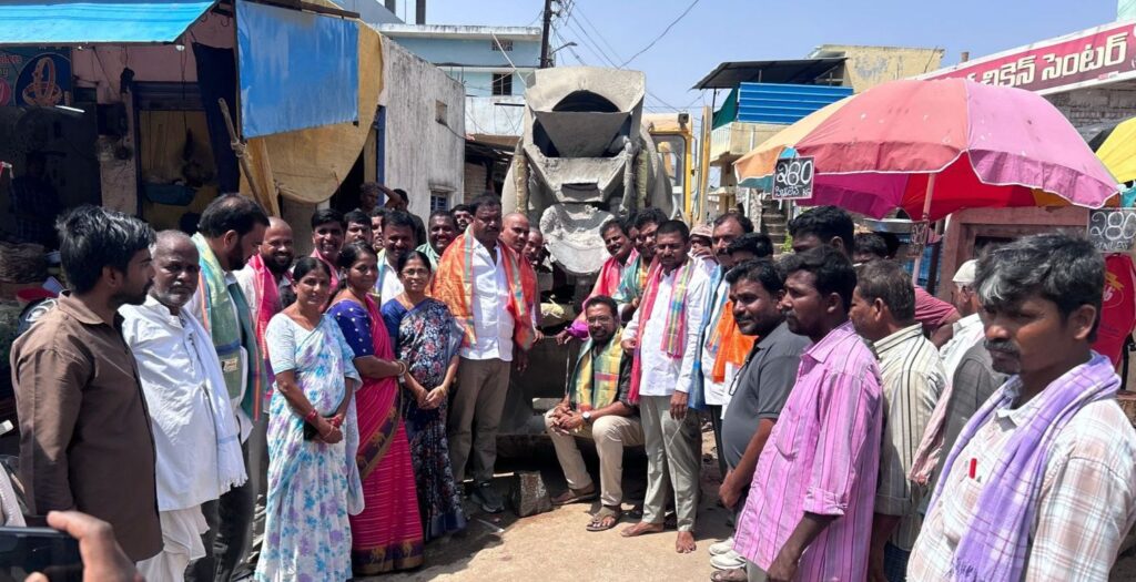 ఎమ్మెల్యే సహకారంతో పట్టణాభివృద్ధి <br><br>మున్సిపల్ వైస్ చైర్ పర్సన్ మత్త మాల భాగ్యవతి <br>