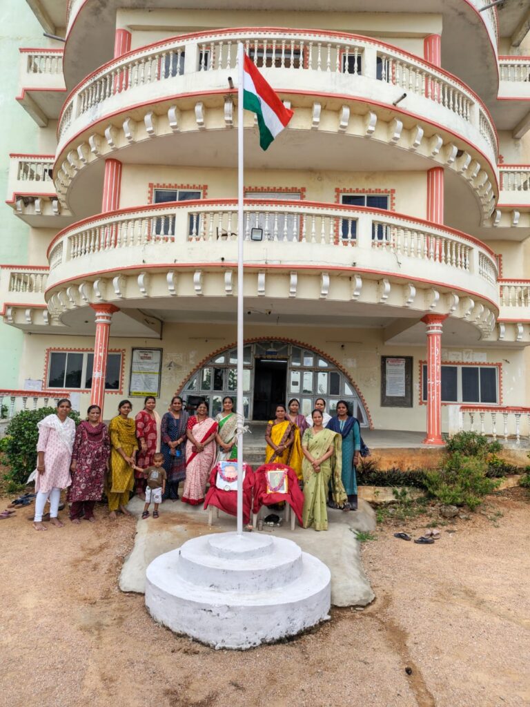 మహిళా డిగ్రీ కళాశాలలో తెలంగాణ ఆవిర్భావ దినోత్సవ వేడుకలు ఘనంగా నిర్వహించారు