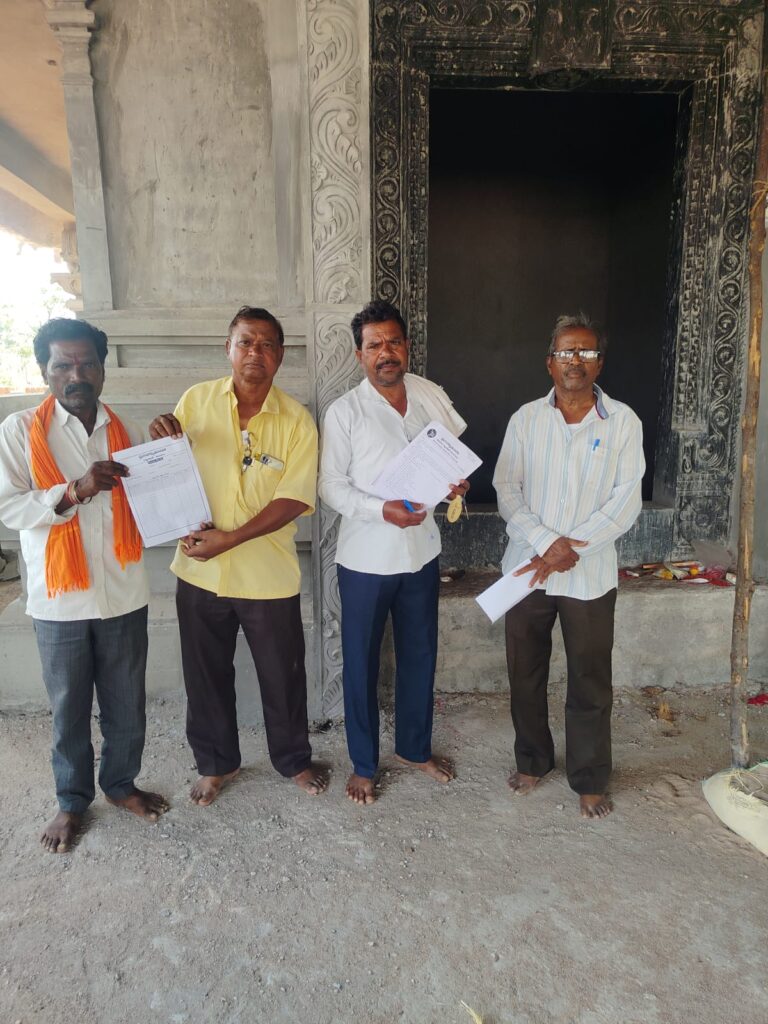 కళలను కళాకారులను రక్షించుకుందాం* <br>ప్రజానాట్యమండలి రాష్ట్ర నాయకులు సిర్ప లింగం పిలుపు